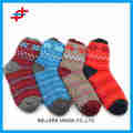 2016 Natal Inverno Algodão Fuzzy Thick Home Socks Meias Antiderrapantes para atacado